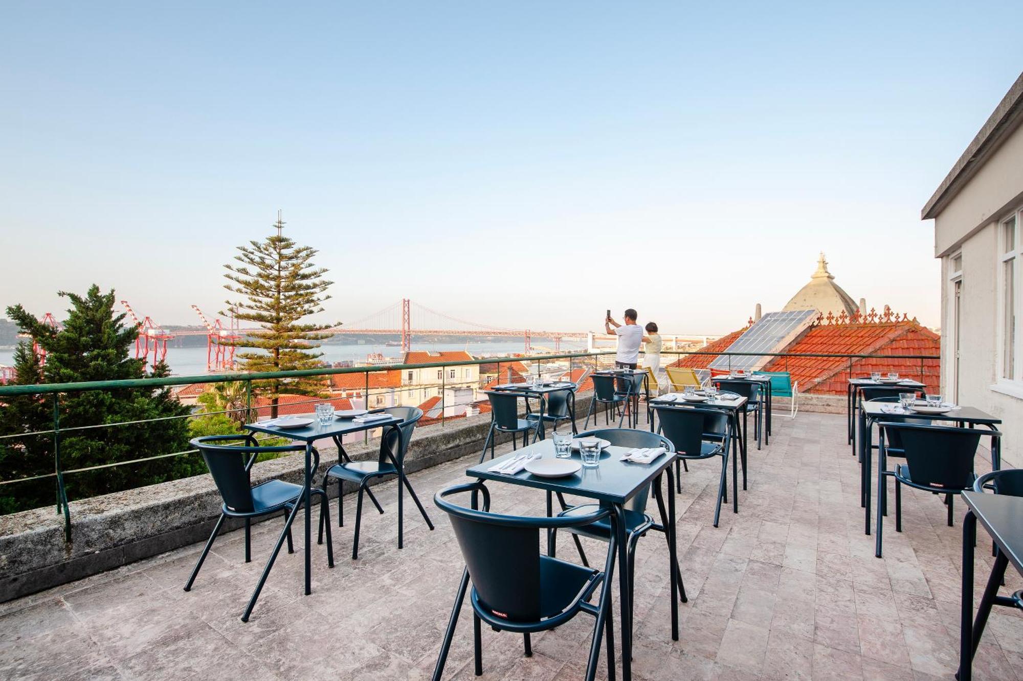 Cheese & Wine Lapa Hotel Lisbon Bagian luar foto